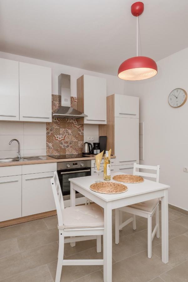 Apartment Angelina Free Public Parking Zadar Exterior foto